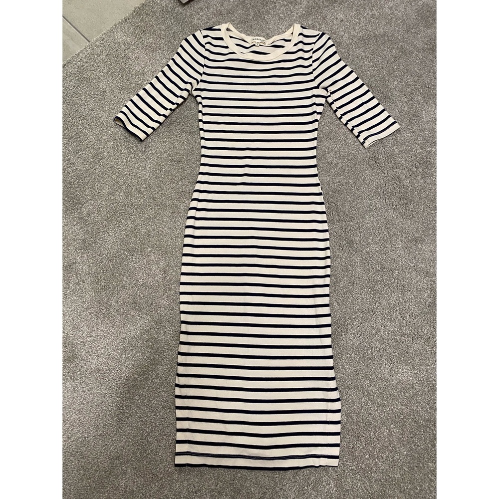 Monteau Black/Cream Striped Dress in Small